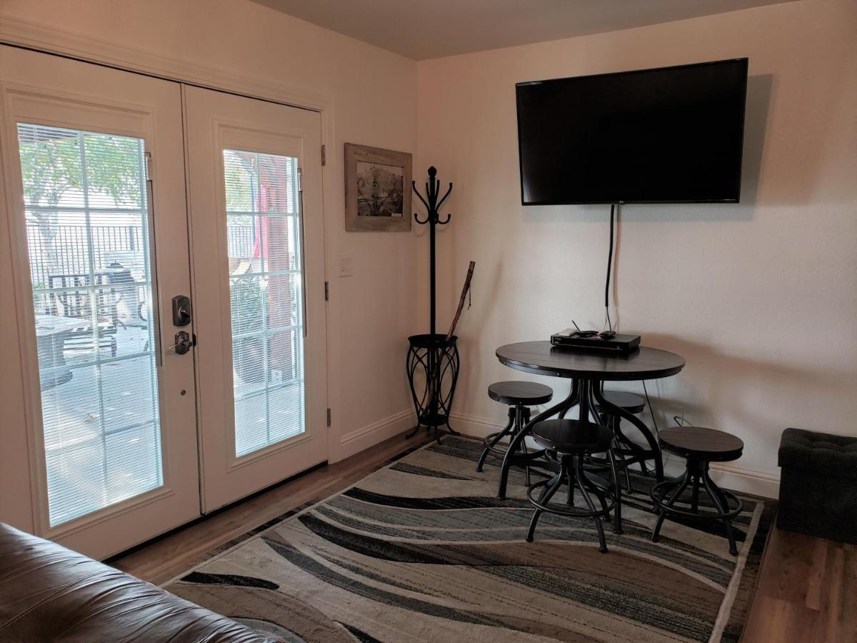 Yosemite Foothill Retreat - Private Guest Suite #2 Корсеголд Экстерьер фото