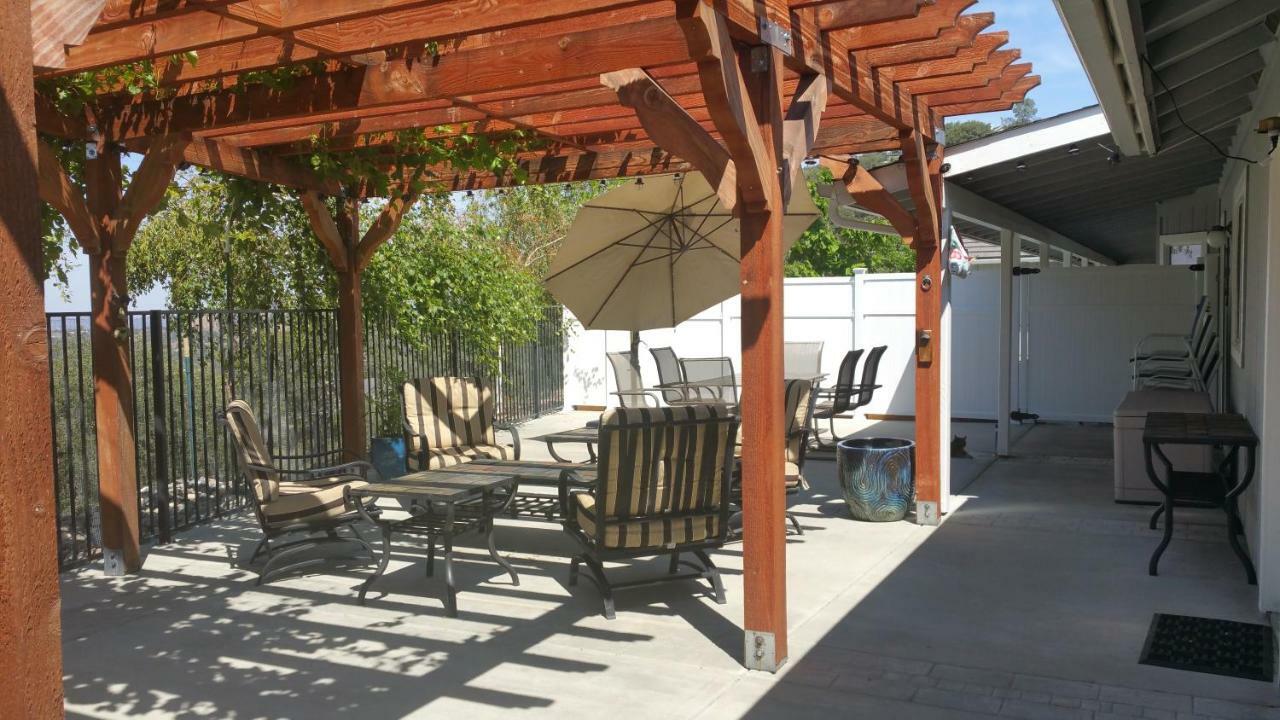 Yosemite Foothill Retreat - Private Guest Suite #2 Корсеголд Экстерьер фото